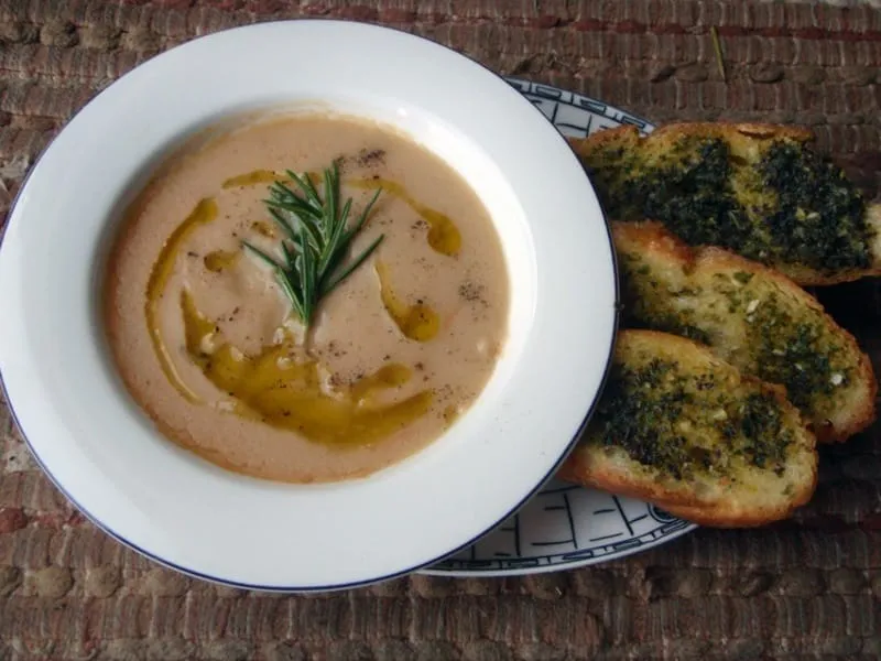 Herby Bean Soup And Garlic Bread [Vegan]