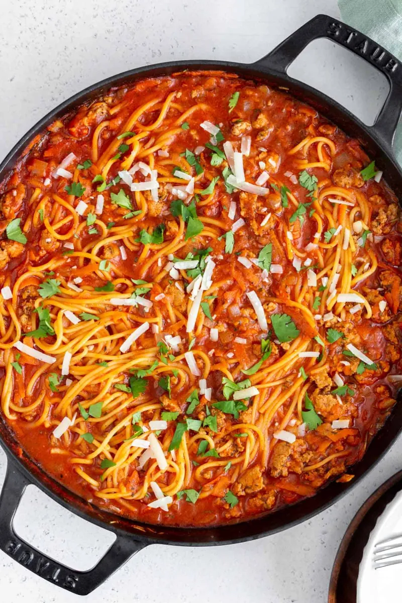 One Pot Spaghetti with Meat Sauce