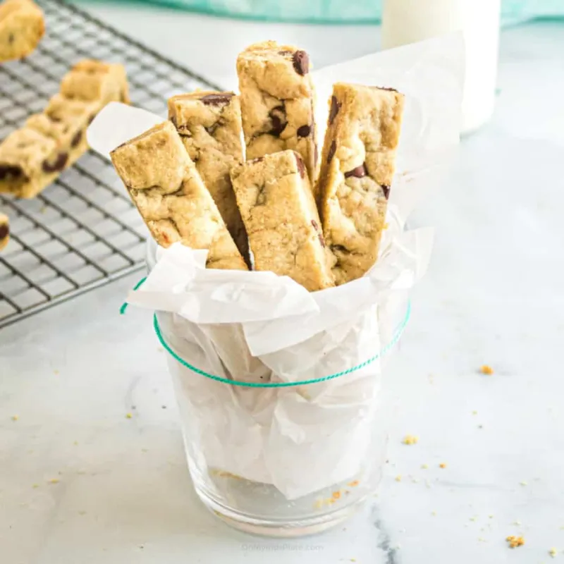 Chocolate Chip Cookie Sticks