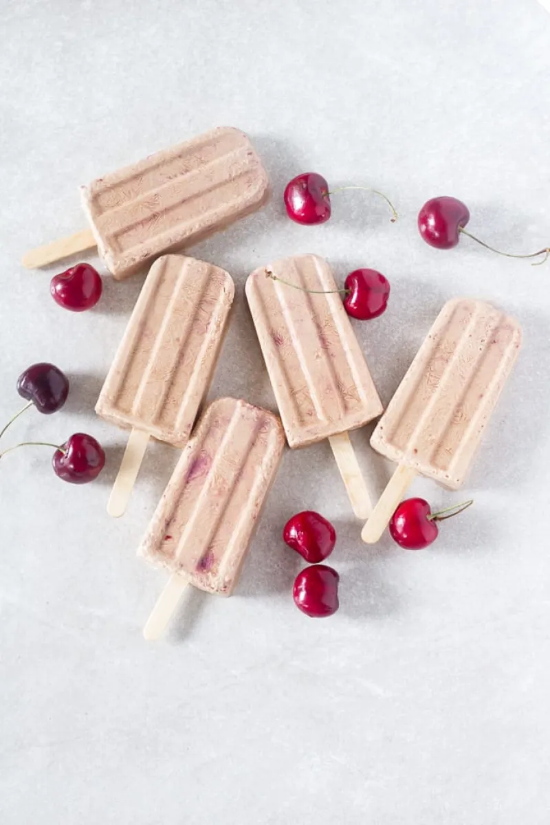 Simple Cherry Vanilla Popsicles {Paleo & Vegan}
