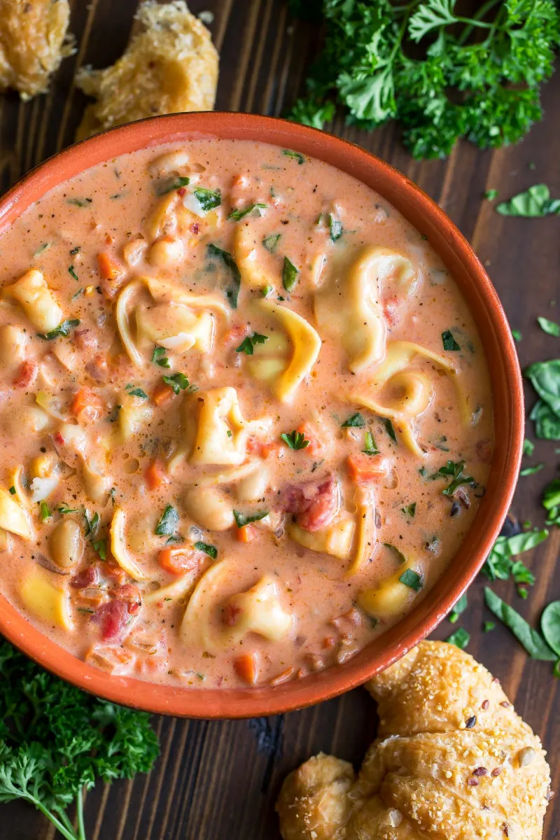 Creamy Tuscan Tortellini Soup
