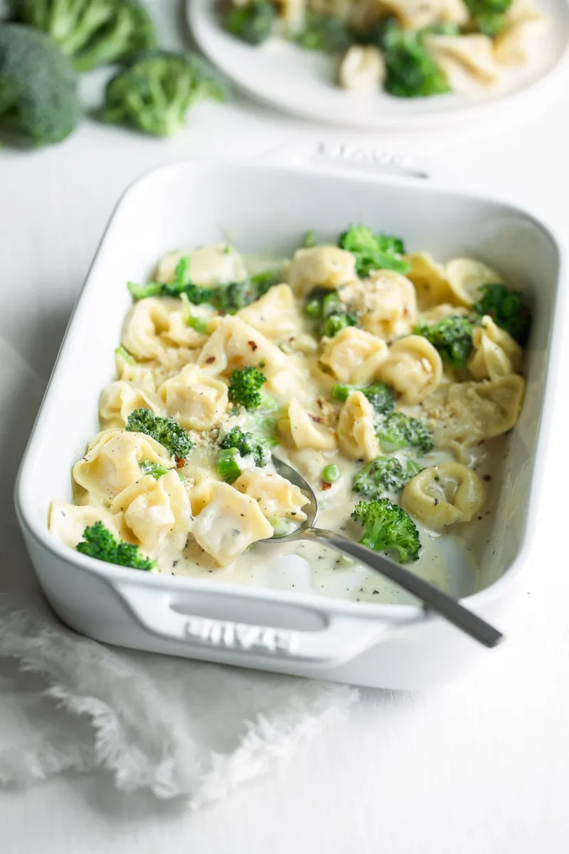 Creamy Broccoli Tortellini Pasta Bake