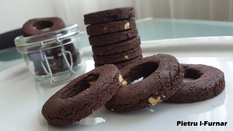Buckwheat, Hazelnuts & Chocolate Biscuits