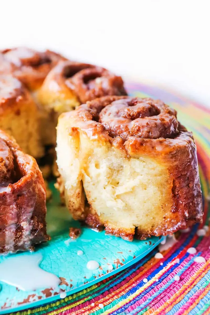 Easy No Yeast Cinnamon Rolls