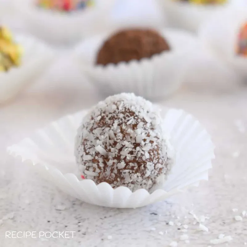 Easy Chocolate Truffles Made With Cake Crumbs