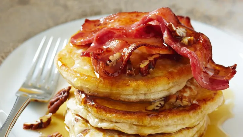 Banana pecan pancakes with crispy bacon