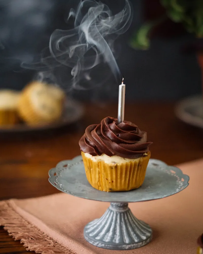 Eggless Vanilla Cupcake Recipe