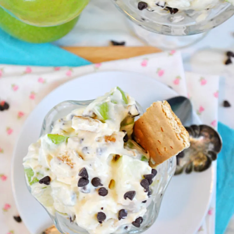 Skinny Saturday: S’mores Apple Salad 