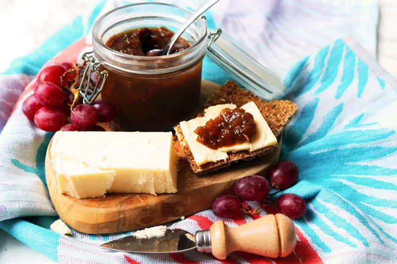 Green tomato chutney