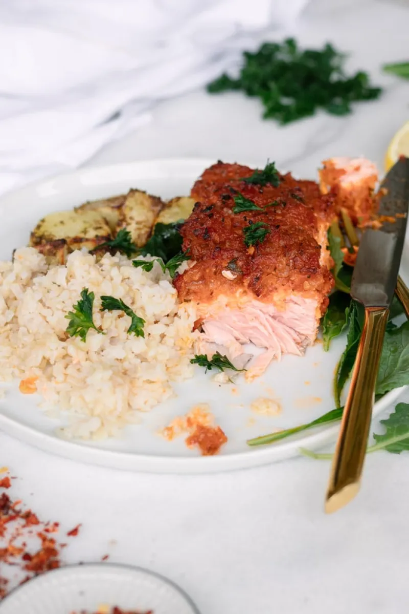 Spicy Baked Salmon Topped with Tomato Masala