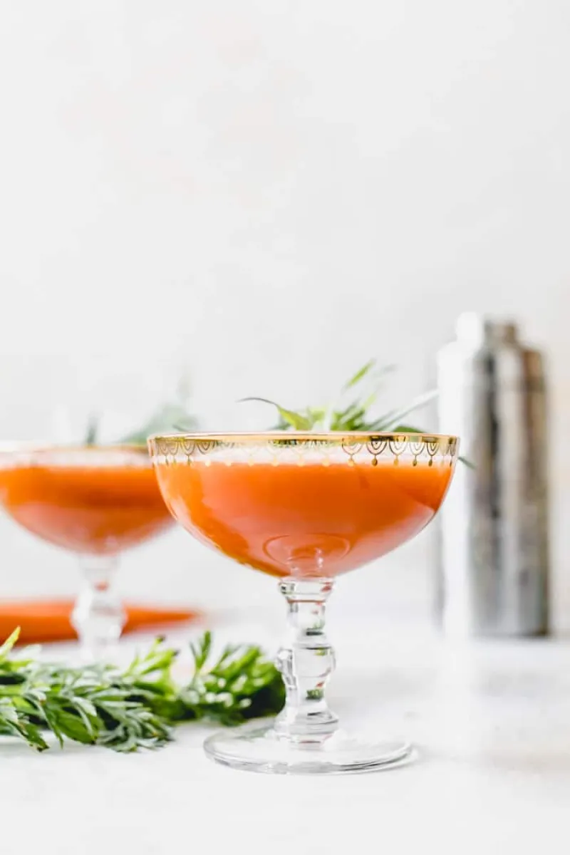 Ginger Carrot Juice Cocktail