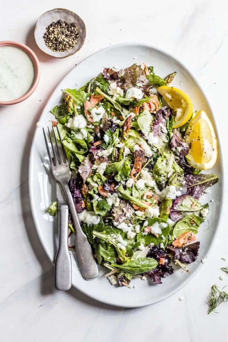 Garlic Salmon Salad with Tzatziki