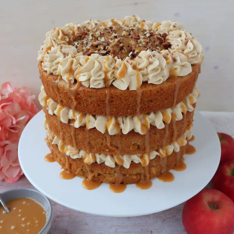Apple Cinnamon Cake