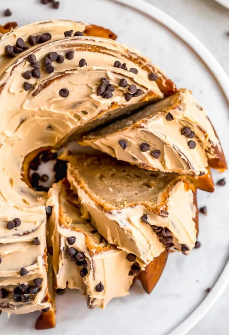 Peanut Butter Banana Bundt Cake
