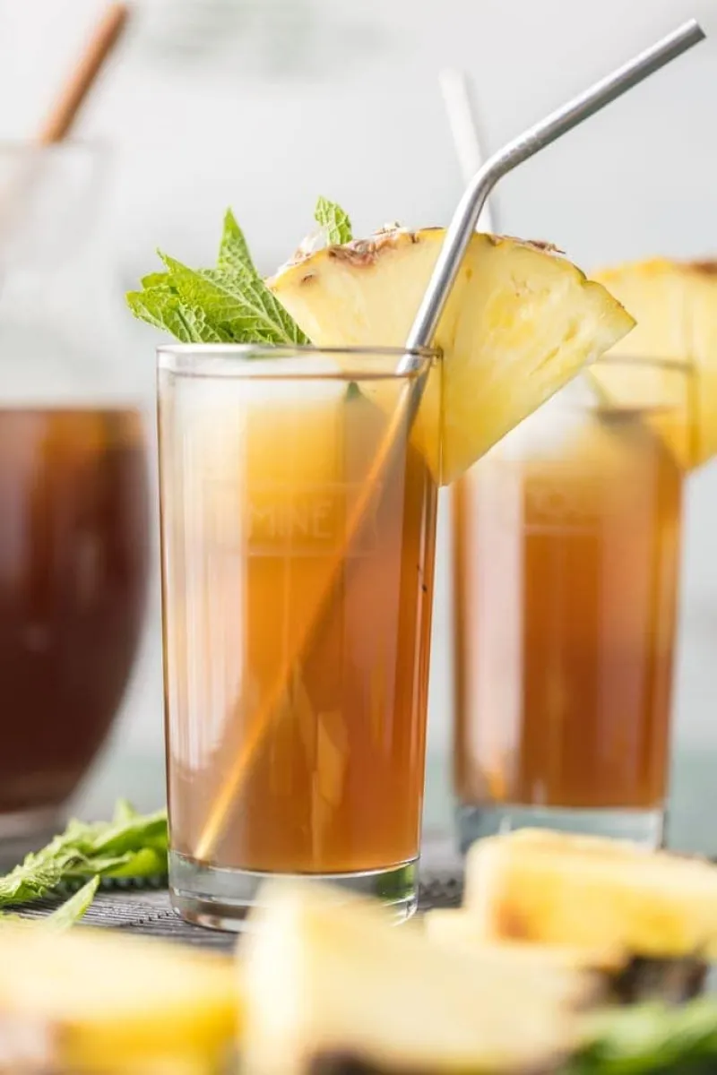 Skinny Pineapple Sweet Tea