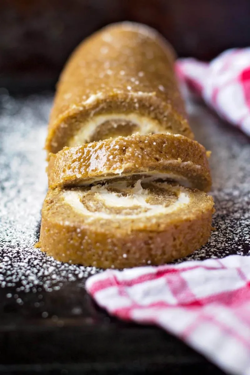 The Classic Pumpkin Roll Recipe