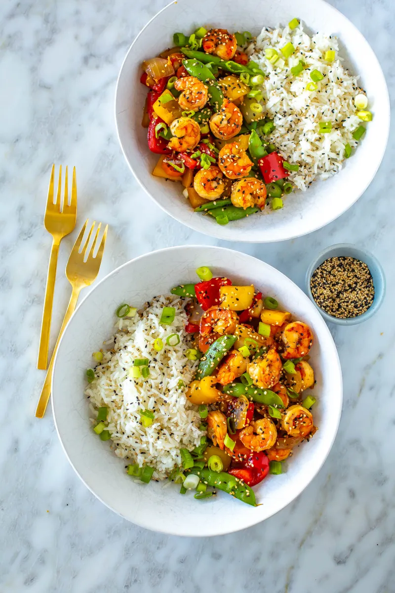 Honey Garlic Shrimp Stir Fry {Quick + Easy}
