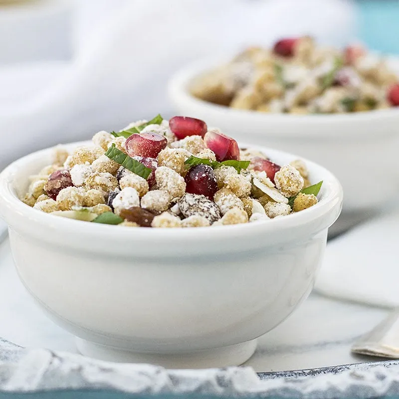 Vegan Greek superfood breakfast (or dessert) bowls - Koliva