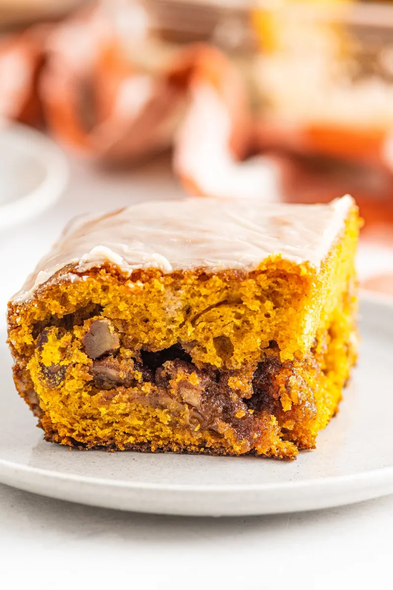 Pumpkin Honeybun Cake