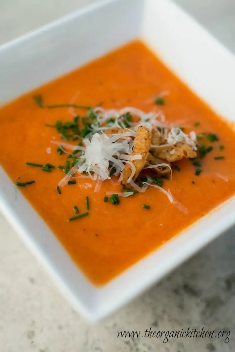 Creamy Carrot Tomato Soup: Comfort Food at it's Finest!