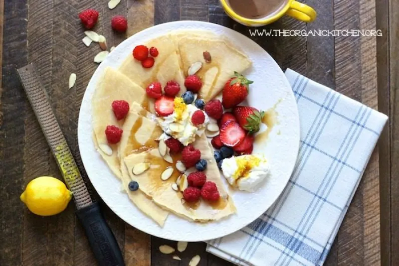 French Crepes with Berries and Ricotta