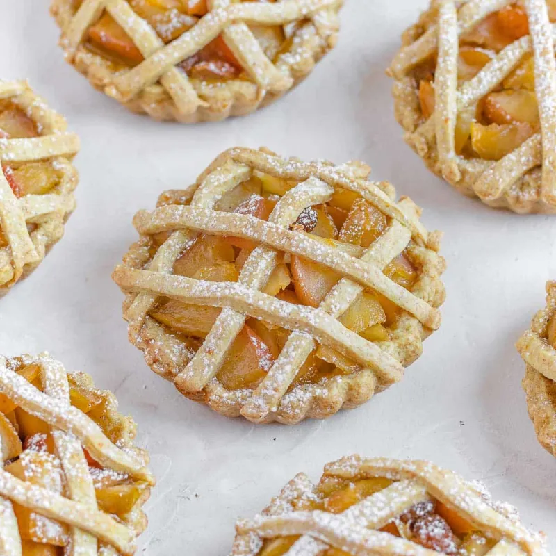 Mini apple tarts - Italian Crostatine