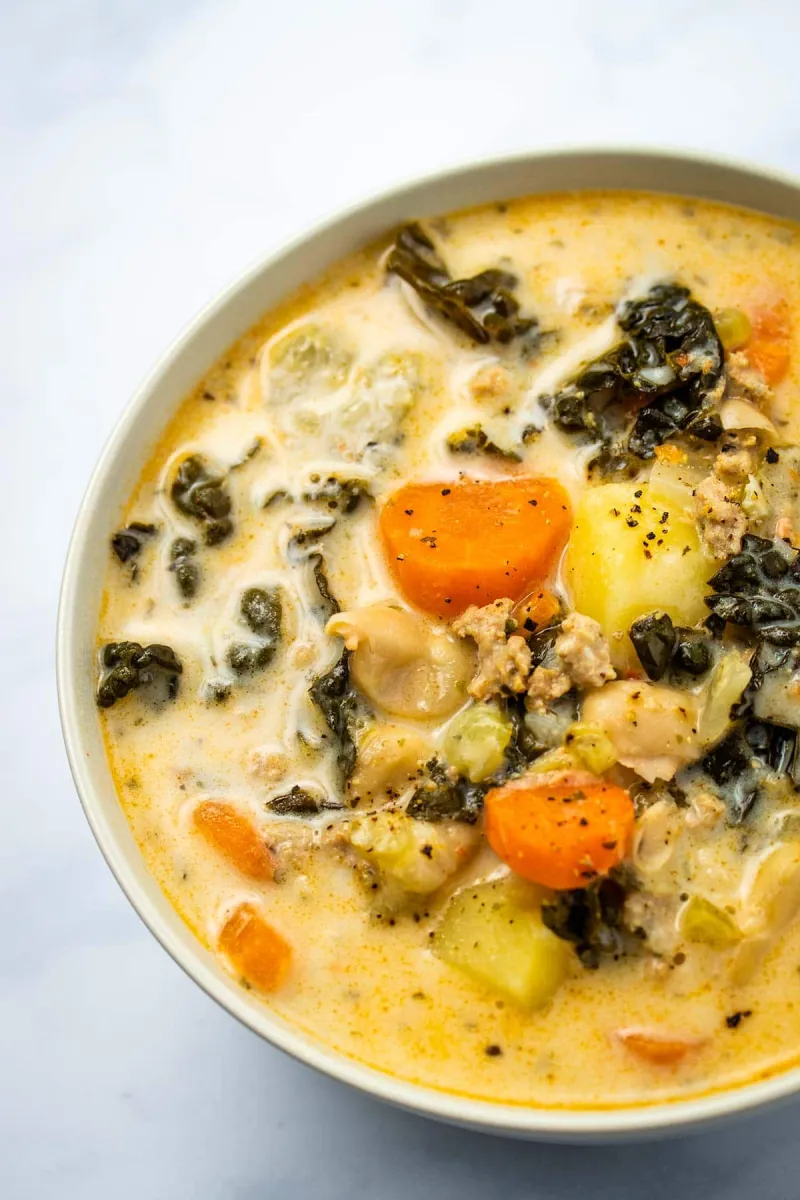 Healthy Instant Pot Zuppa Toscana