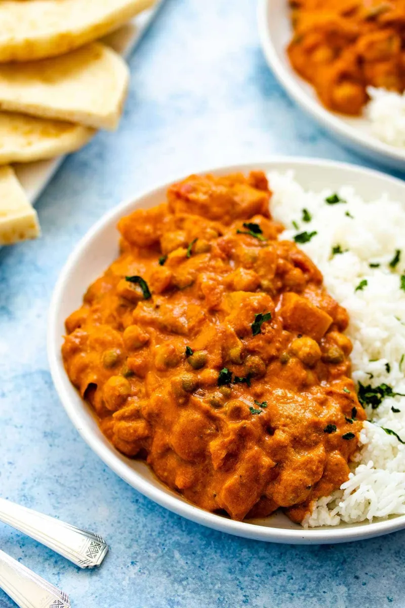 Slow Cooker Potato & Chickpea Tikka Masala