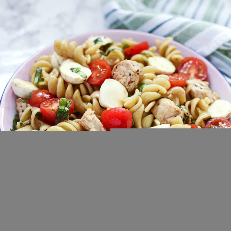 CHICKEN CAPRESE PASTA SALAD