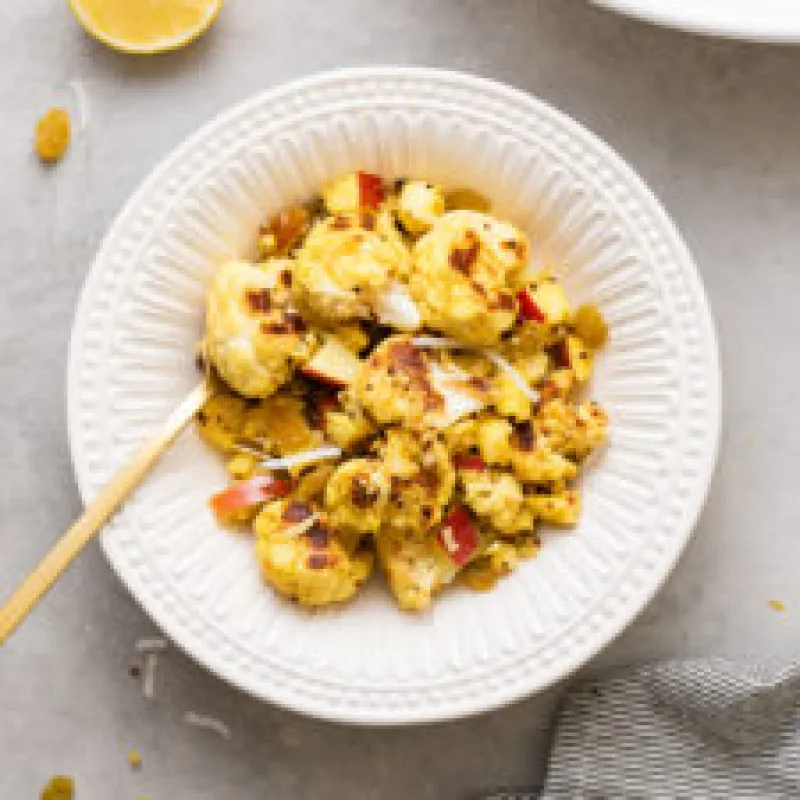 ROASTED CURRIED CAULIFLOWER SALAD + QUINOA