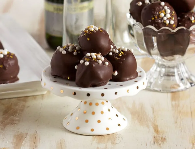 Dark Chocolate Champagne Truffles