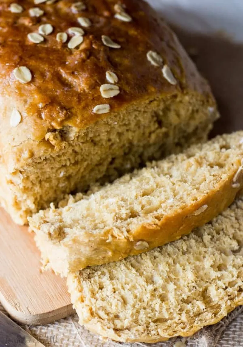 Oatmeal Molasses Bread