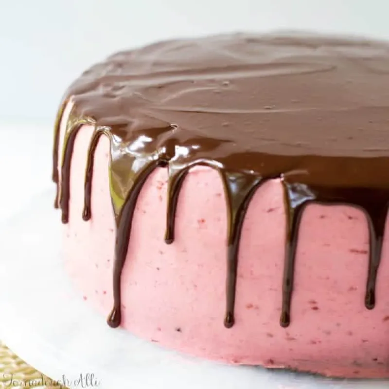 Chocolate Raspberry Cake