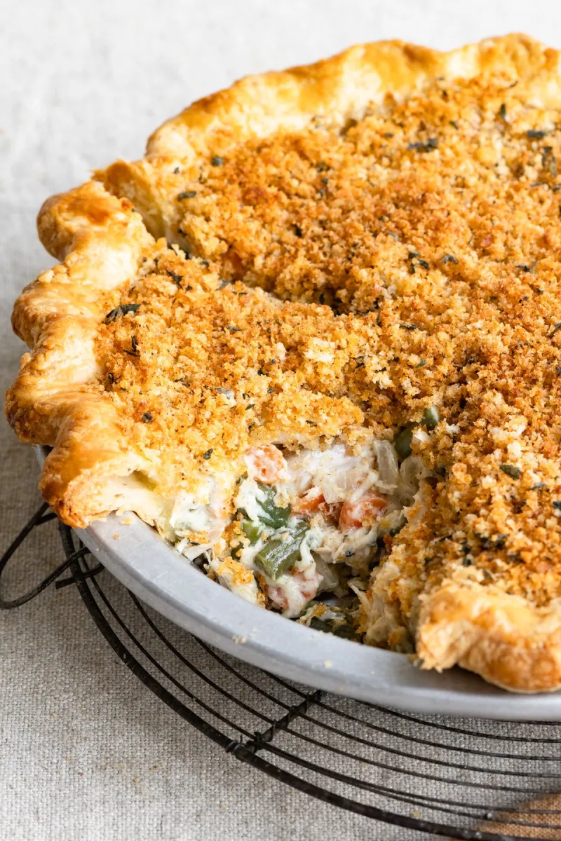Homemade Chicken Pot Pie with Bottom Crust