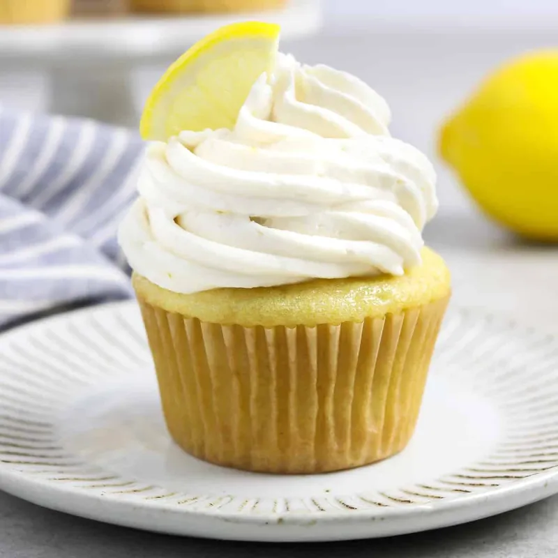 Vegan Lemon Cupcakes