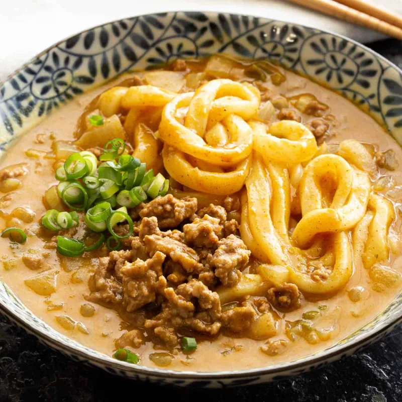 Easy 15 Minute Curry Udon