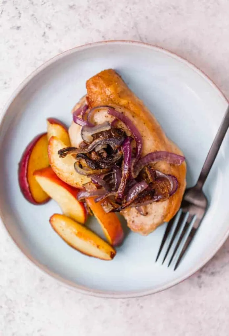 20-Minute Sheet Pan Pork Chops with Peaches