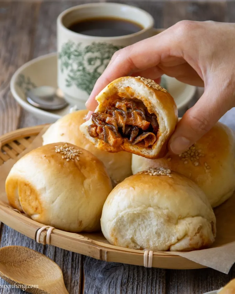 Vegan Sambal Tofu Bun