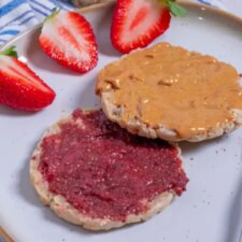 3 Ingredient Vegan Strawberry Jam Sugar Free