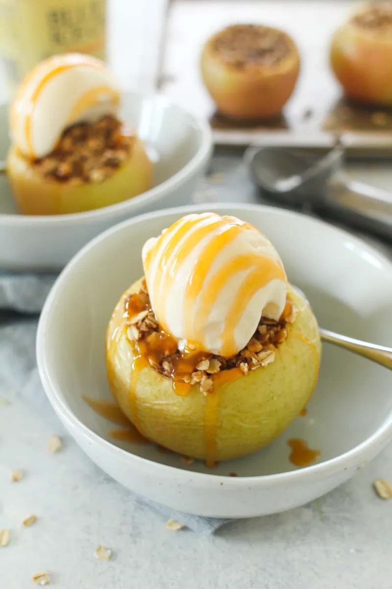 Baked Honeycrisp Apples with Oatmeal Filling